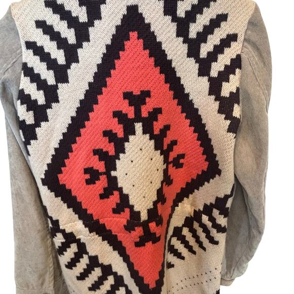 Davi & Dani Southwesterm Aztec Cuordory Shacket Sm Taupe,Coral Knit back Western - Picture 4 of 10